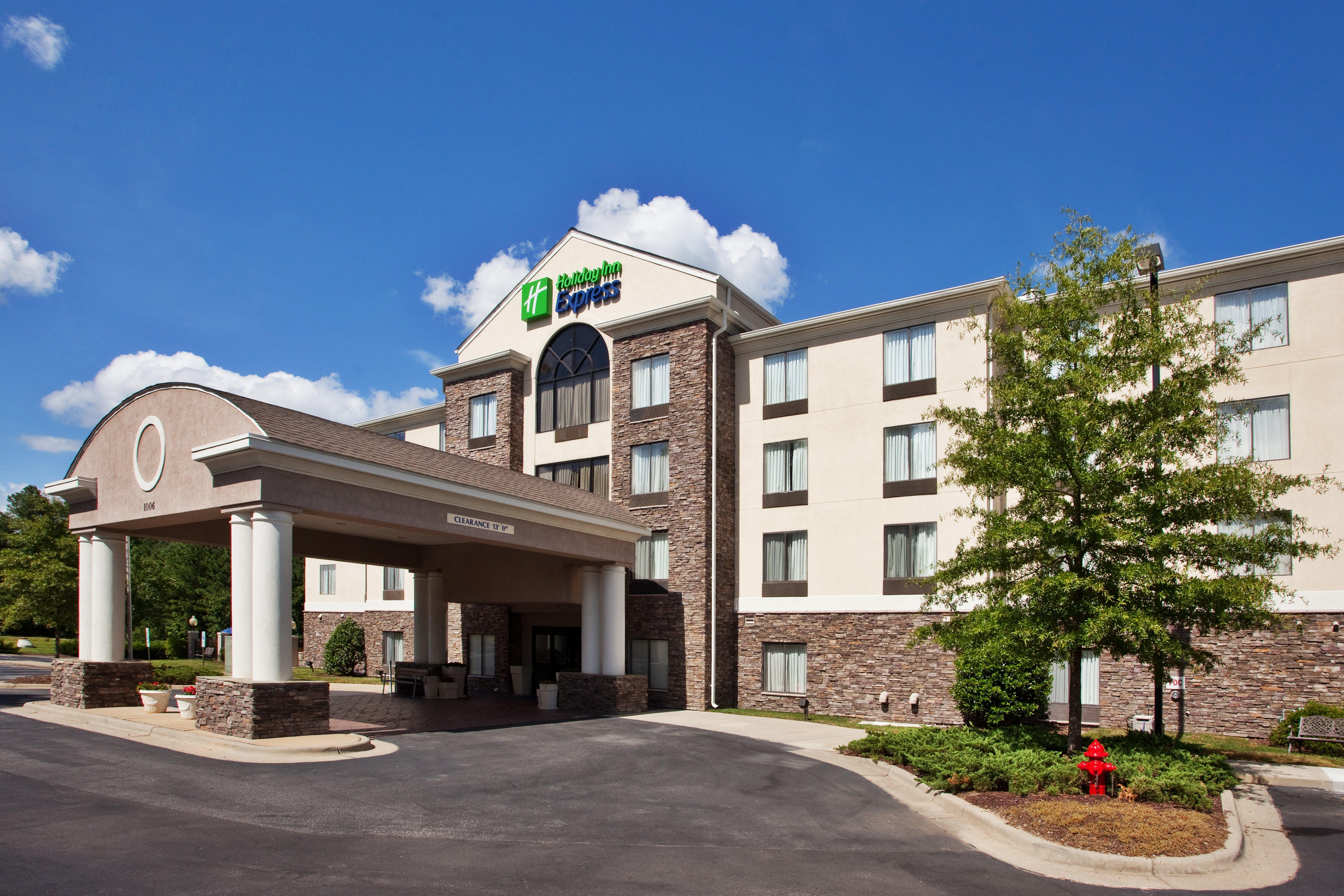 Holiday Inn Express Apex - Raleigh By Ihg Экстерьер фото