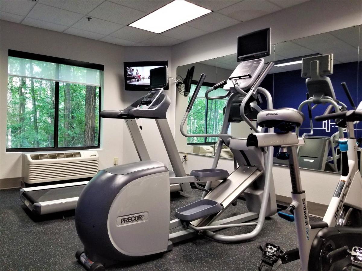 Holiday Inn Express Apex - Raleigh By Ihg Экстерьер фото