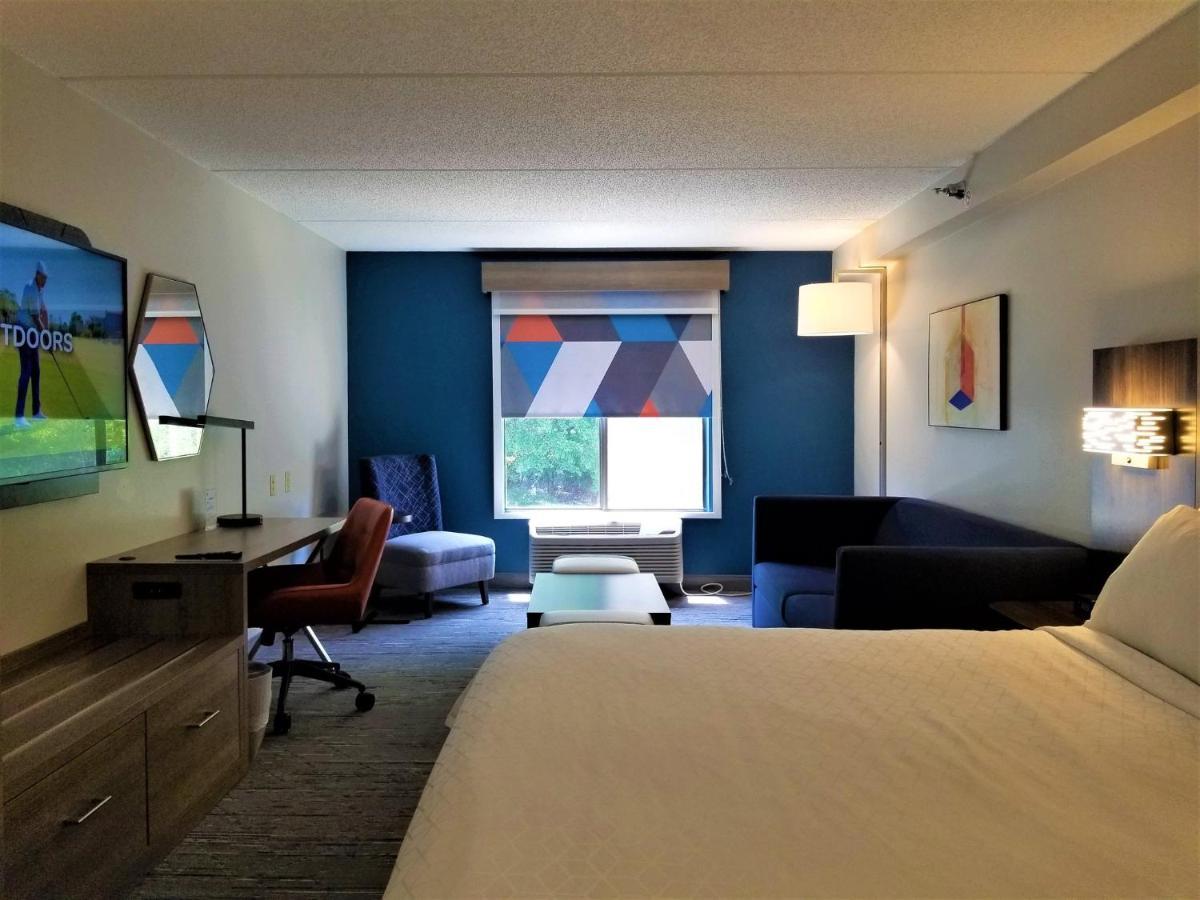 Holiday Inn Express Apex - Raleigh By Ihg Экстерьер фото