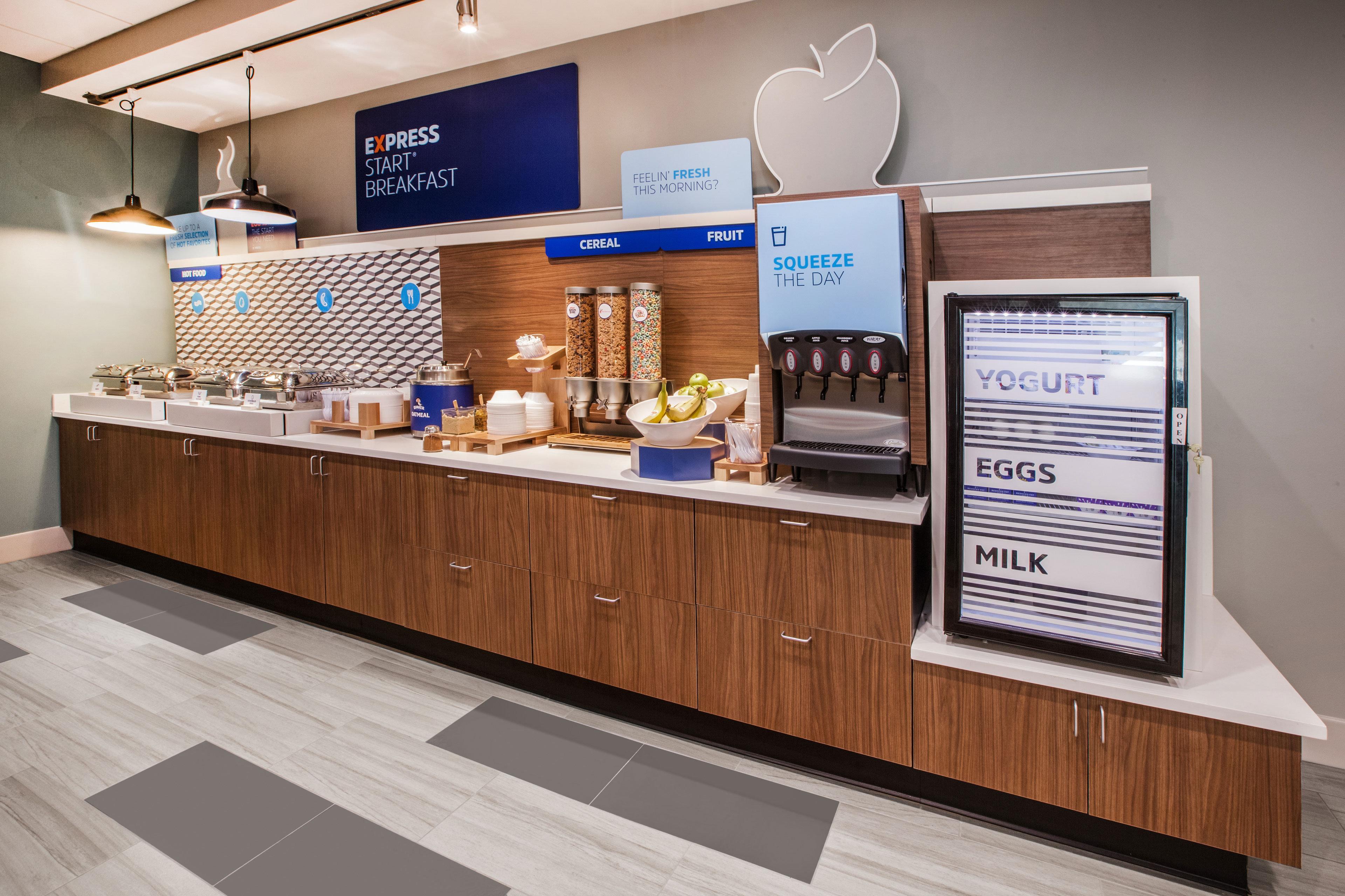 Holiday Inn Express Apex - Raleigh By Ihg Экстерьер фото