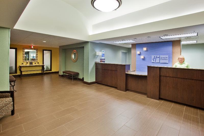 Holiday Inn Express Apex - Raleigh By Ihg Экстерьер фото