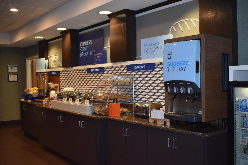 Holiday Inn Express Apex - Raleigh By Ihg Экстерьер фото